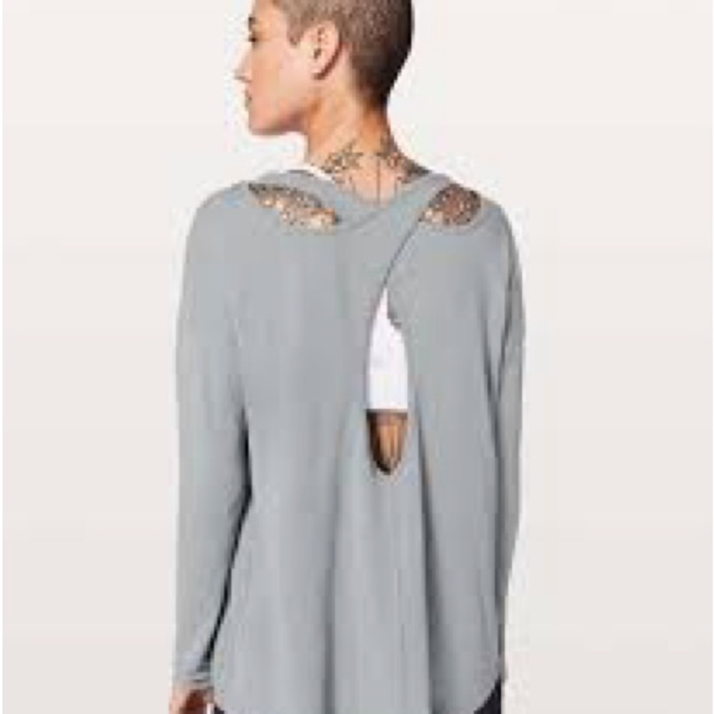 EUC lululemon back into it long sleeve in light gray